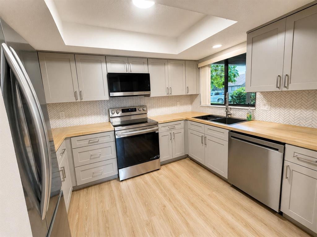 Property for sale at 971 SUNRIDGE DRIVE UNIT 110, SARASOTA, FL, 34234
