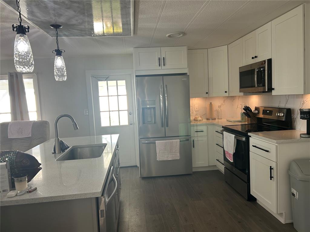 Property for sale at 3221 SWEET GUM TERRACE, SARASOTA, FL, 34237