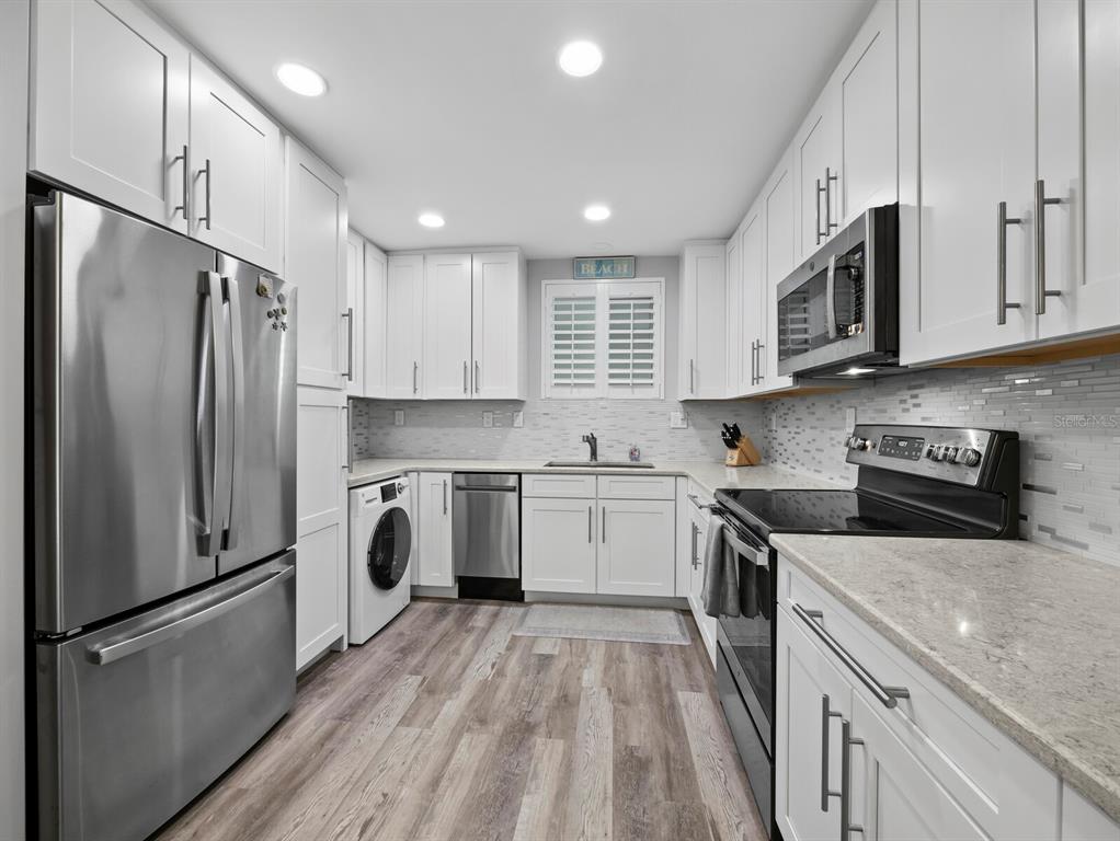Property for sale at 500 S WASHINGTON DRIVE UNIT 19B, SARASOTA, FL, 34236
