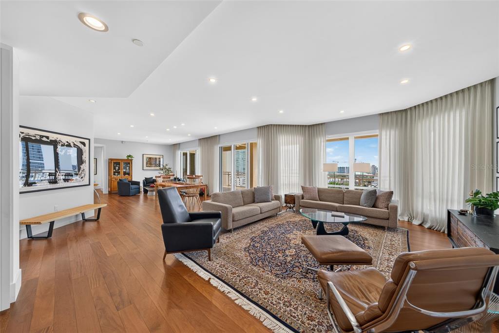 Property for sale at 35 WATERGATE DRIVE UNIT 1104, SARASOTA, FL, 34236