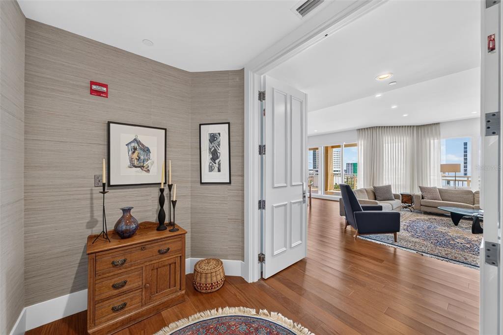 Property for sale at 35 WATERGATE DRIVE UNIT 1104, SARASOTA, FL, 34236