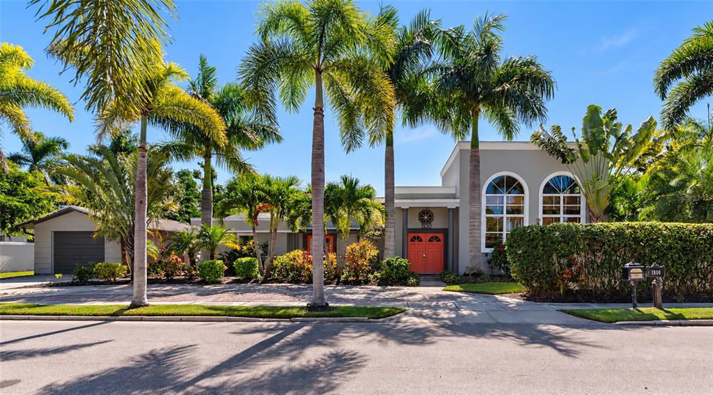1800 Alta Vista