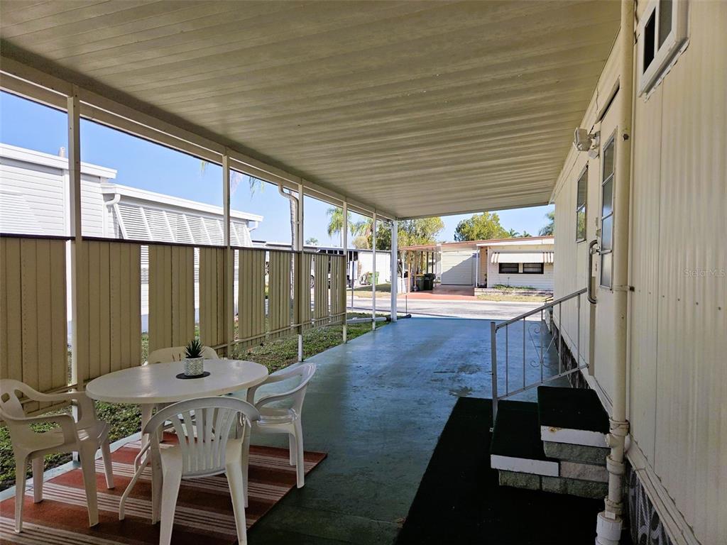 Nice long carport