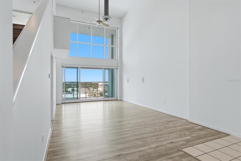 Property for sale at 1990 MAIN STREET UNIT 3, SARASOTA, FL, 34236
