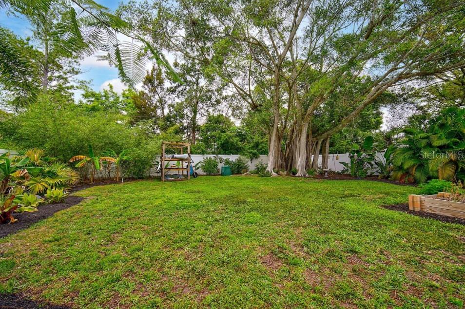 Property for sale at 463 ACACIA DRIVE, SARASOTA, FL, 34234