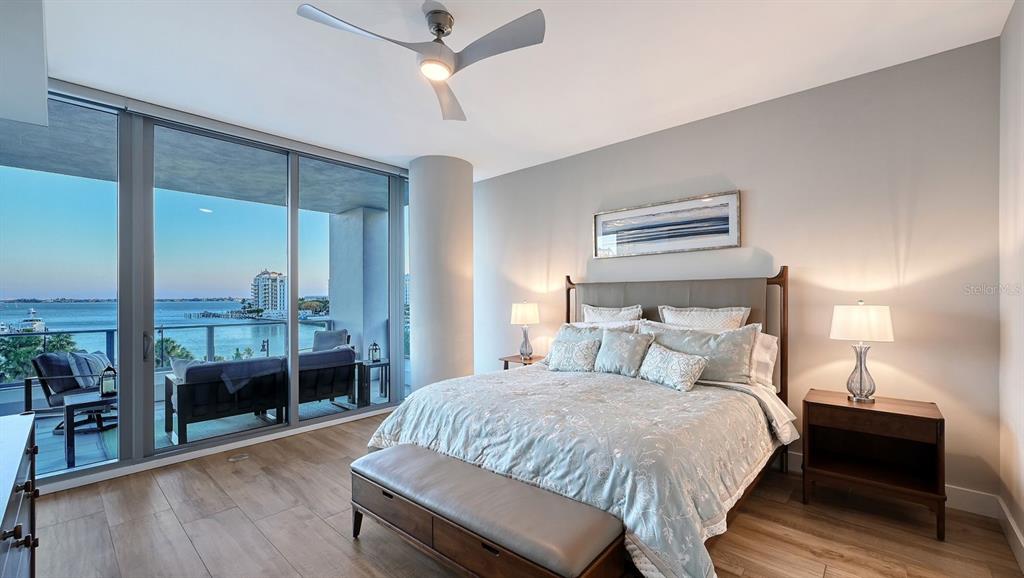 Property for sale at 1155 N GULFSTREAM AVENUE UNIT 401, SARASOTA, FL, 34236