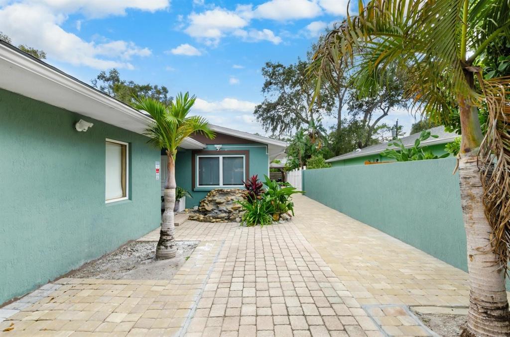 Property for sale at 2598 WOOD STREET, SARASOTA, FL, 34237