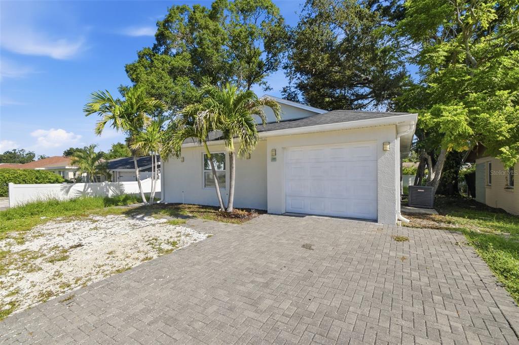 Property for sale at 2303 BAHIA VISTA STREET, SARASOTA, FL, 34239