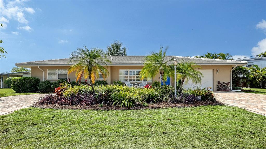 Property for sale at 3537 S SCHOOL AVENUE, SARASOTA, FL, 34239