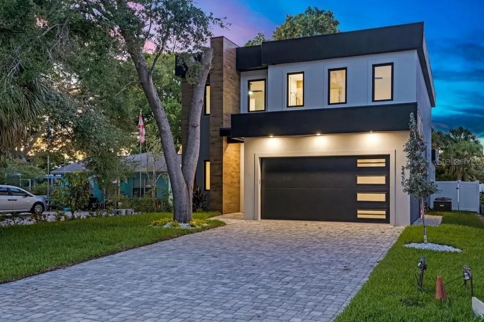 Property for sale at 2475 BAY STREET, SARASOTA, FL, 34237