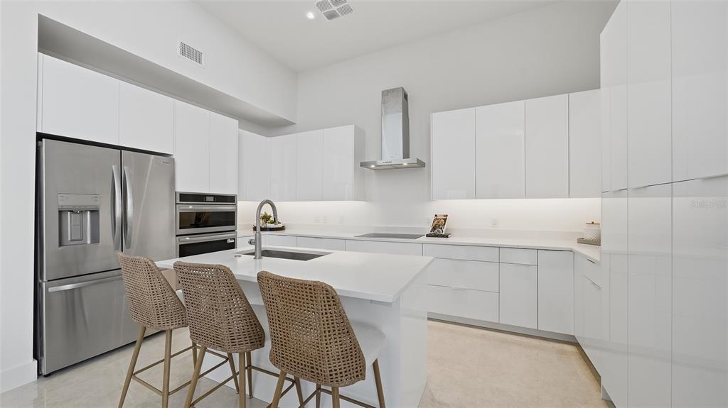 Property for sale at 430 KUMQUAT COURT UNIT 510, SARASOTA, FL, 34236