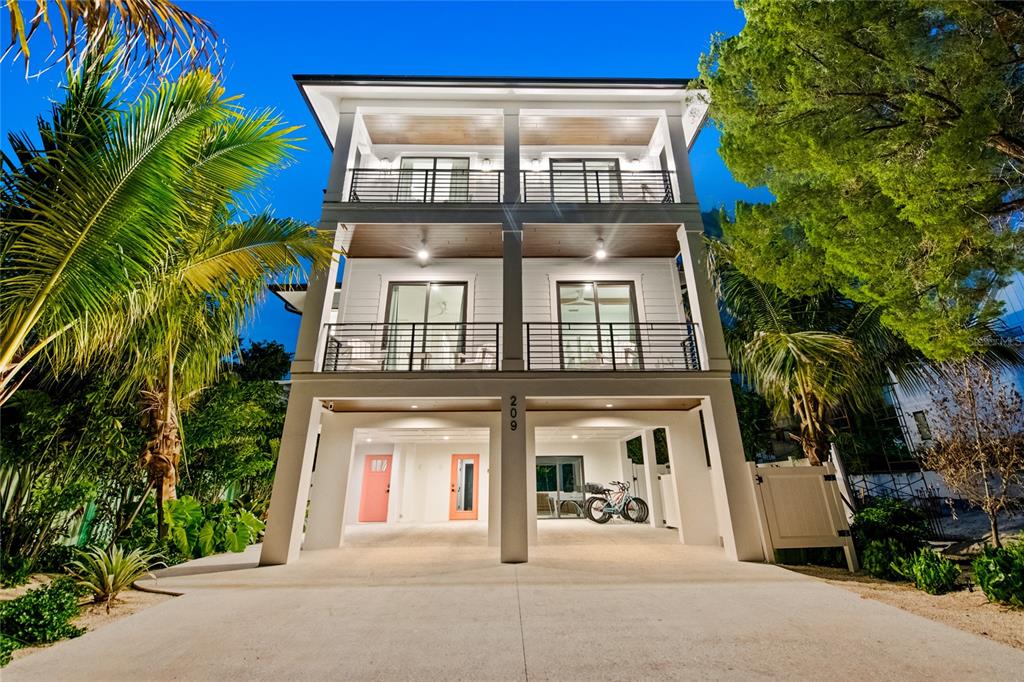 Property for sale at 209 GARFIELD DRIVE, SARASOTA, FL, 34236