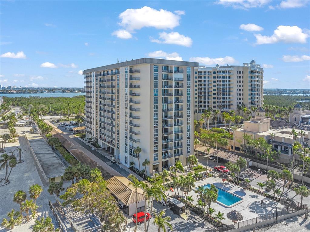Lido Beach Club Complex