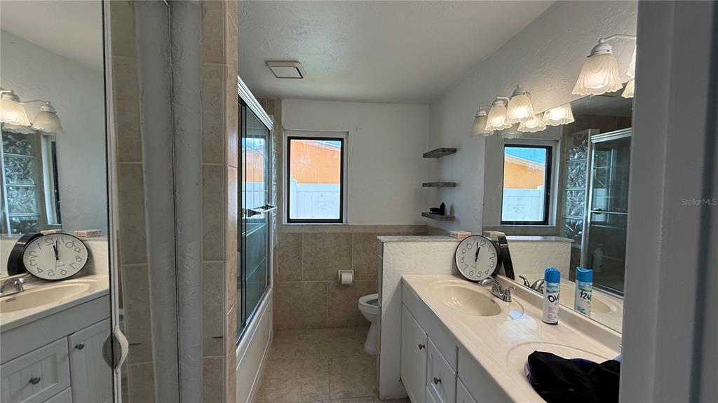 Property for sale at 3100 LAKE RIDGE DRIVE, SARASOTA, FL, 34237