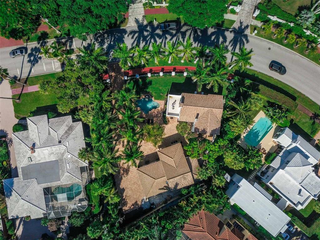 Property for sale at 76 S WASHINGTON DRIVE, SARASOTA, FL, 34236
