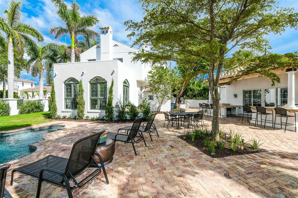 Property for sale at 76 S WASHINGTON DRIVE, SARASOTA, FL, 34236
