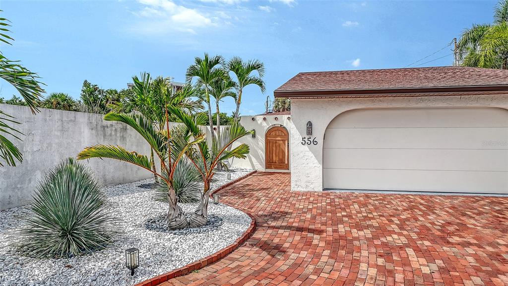 Property for sale at 556 N WASHINGTON DRIVE, SARASOTA, FL, 34236