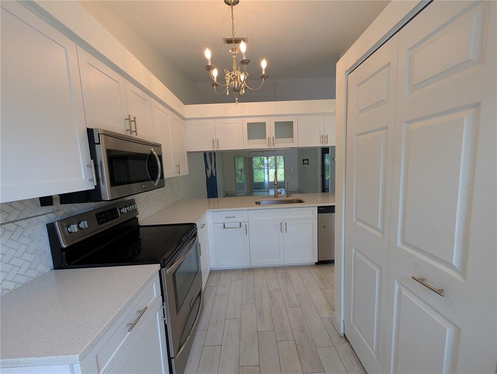 Property for sale at 638 N JEFFERSON AVENUE UNIT 15, SARASOTA, FL, 34237