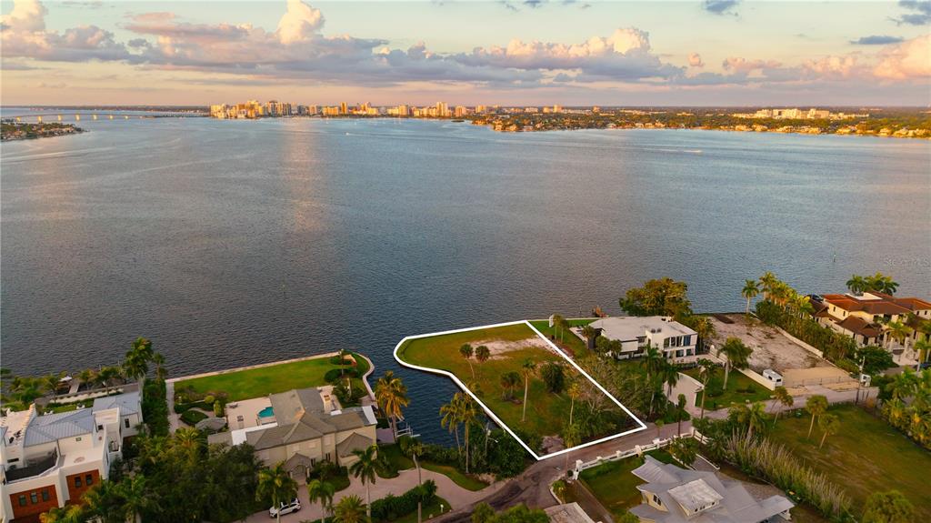 Property for sale at 609 NORSOTA WAY, SARASOTA, FL, 34242