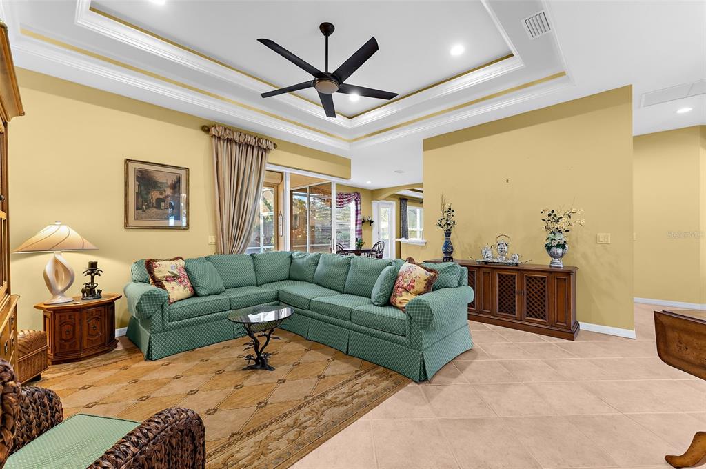 Property for sale at 2524 JEFFERSON CIRCLE, SARASOTA, FL, 34239