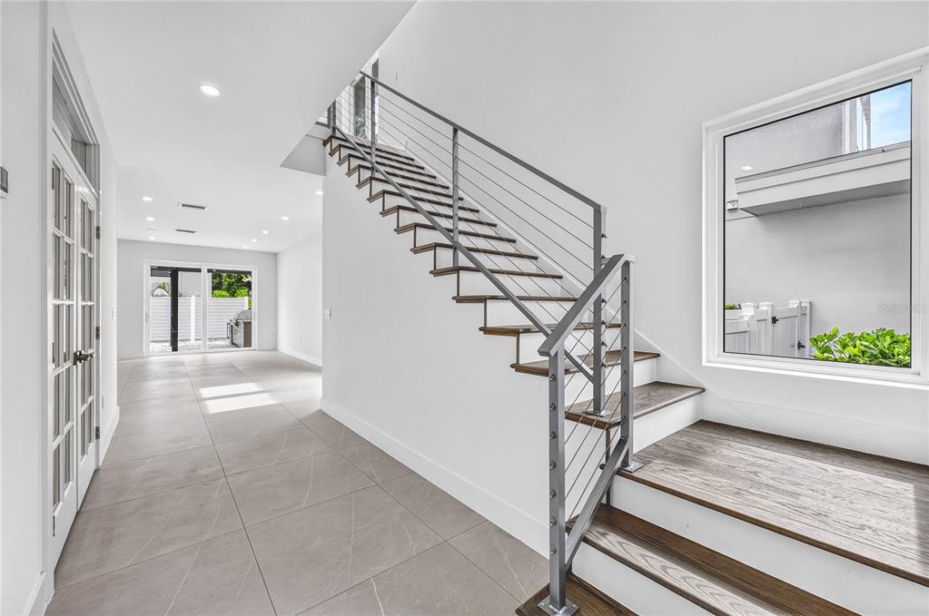 Property for sale at 2590 FLOYD STREET, SARASOTA, FL, 34239