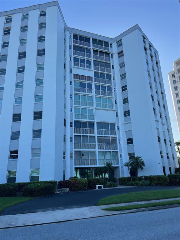 Gulfstream Ave. side of building.