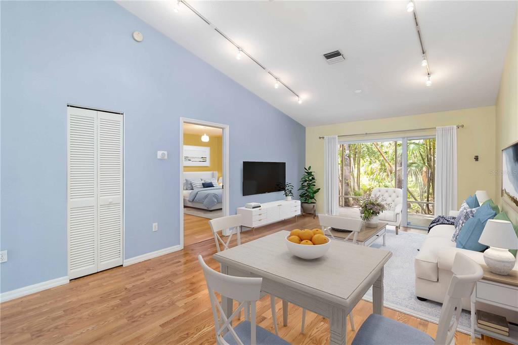 Property for sale at 642 N JEFFERSON AVENUE UNIT 13, SARASOTA, FL, 34237
