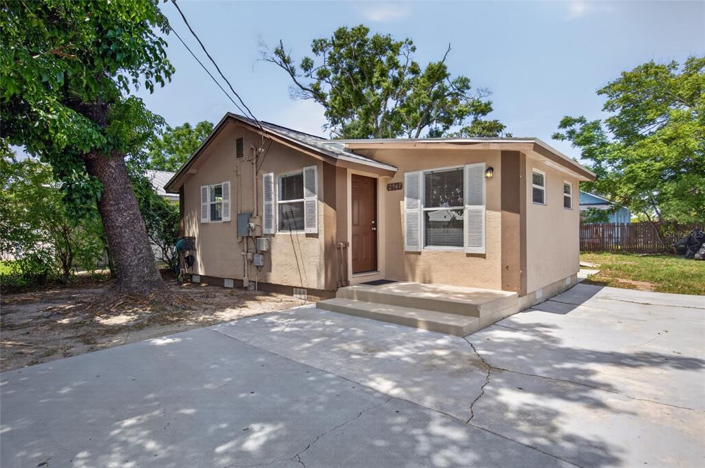 Property for sale at 2947 GILLESPIE AVENUE, SARASOTA, FL, 34234