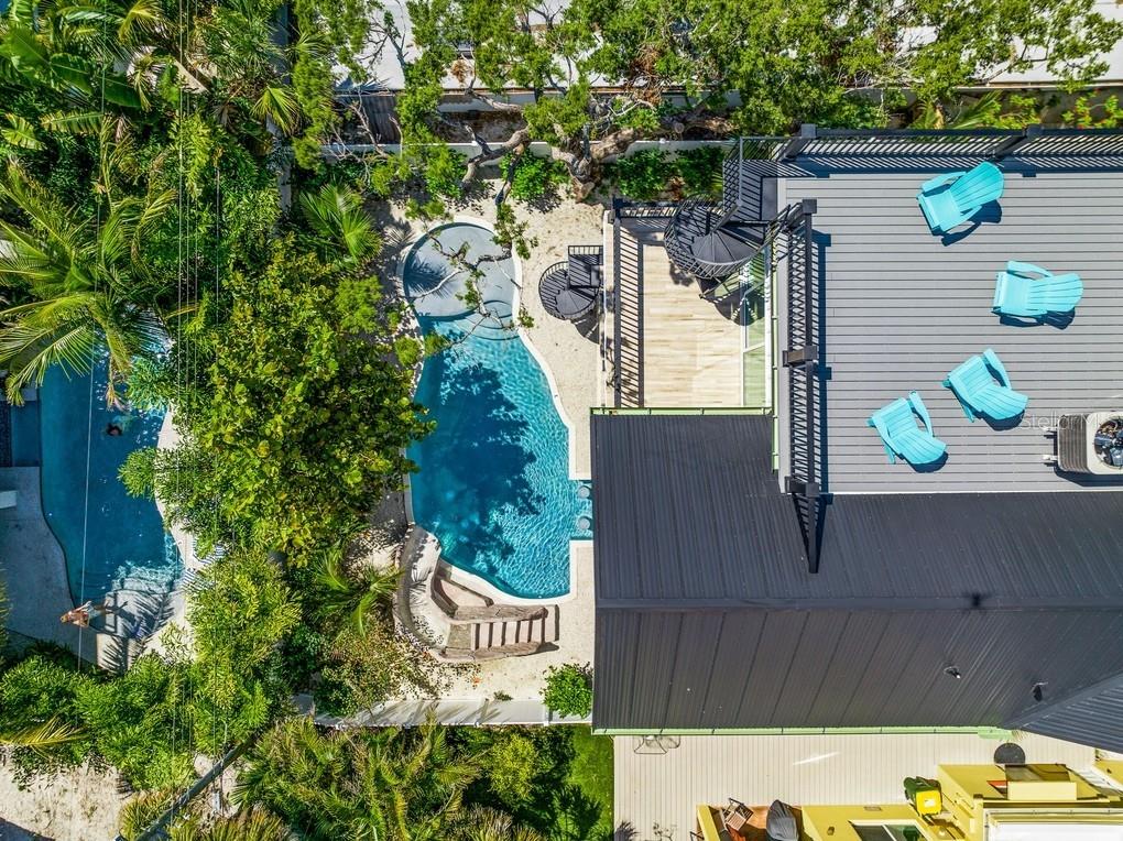 Property for sale at 204 COOLIDGE DRIVE, SARASOTA, FL, 34236