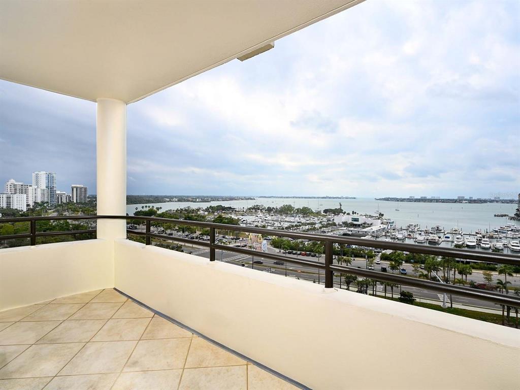 Property for sale at 1255 N GULFSTREAM AVENUE UNIT 1106, SARASOTA, FL, 34236