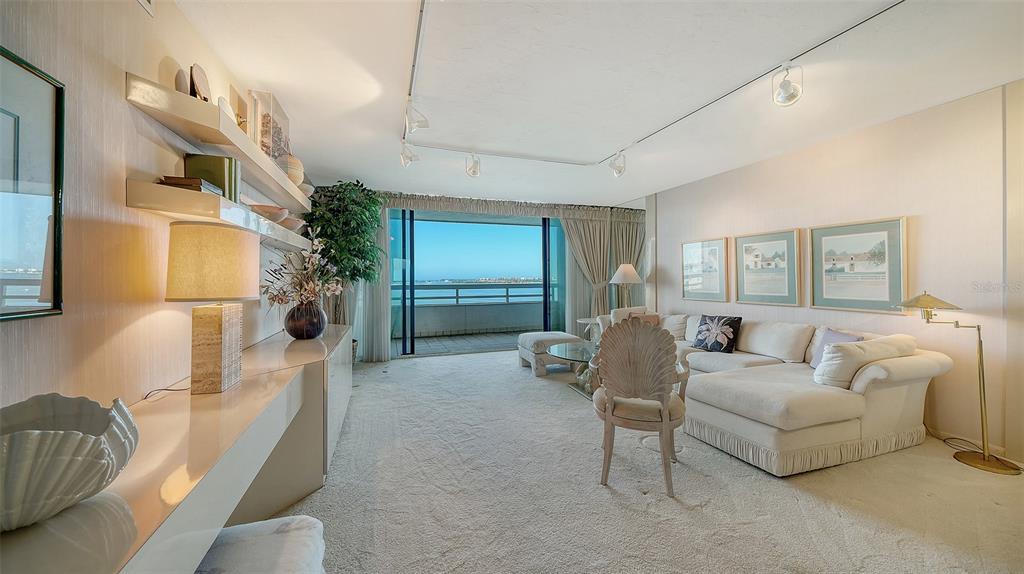 Property for sale at 988 BLVD OF THE ARTS UNIT 1411, SARASOTA, FL, 34236
