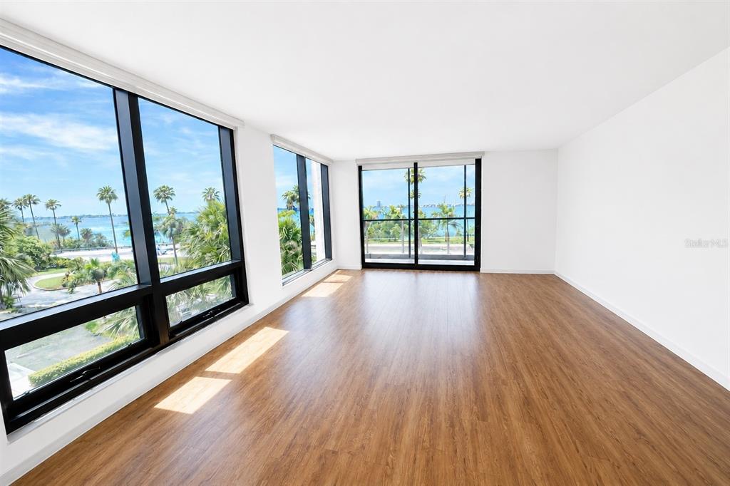 Property for sale at 707 S GULFSTREAM AVENUE UNIT 307, SARASOTA, FL, 34236