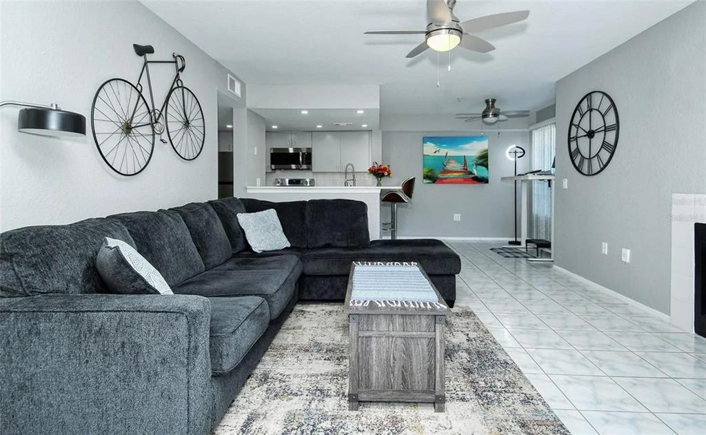 Property for sale at 850 S TAMIAMI TRAIL UNIT 801, SARASOTA, FL, 34236