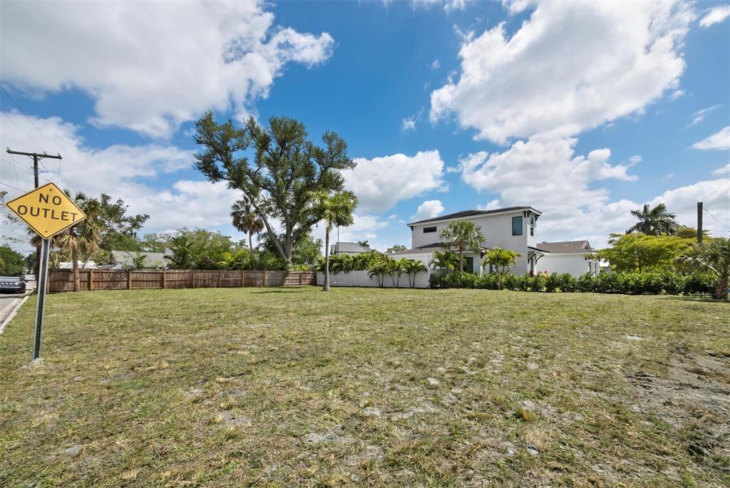 Property for sale at 1703 ALTA VISTA STREET, SARASOTA, FL, 34236