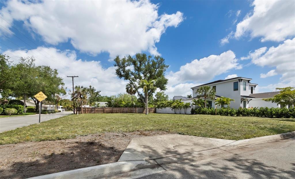 Property for sale at 1703 ALTA VISTA STREET, SARASOTA, FL, 34236
