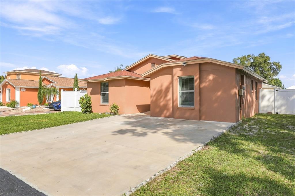 Property for sale at 9608 ELGIN COURT, TAMPA, FL, 33615