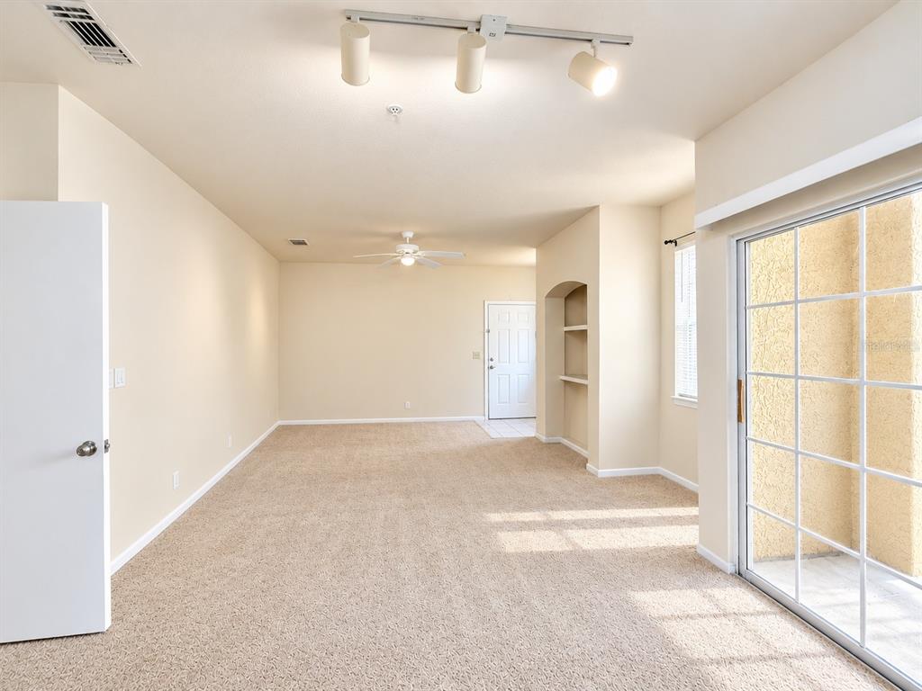 Property for sale at 1341 ARBOR VISTA LOOP UNIT 225, LAKE MARY, FL, 32746