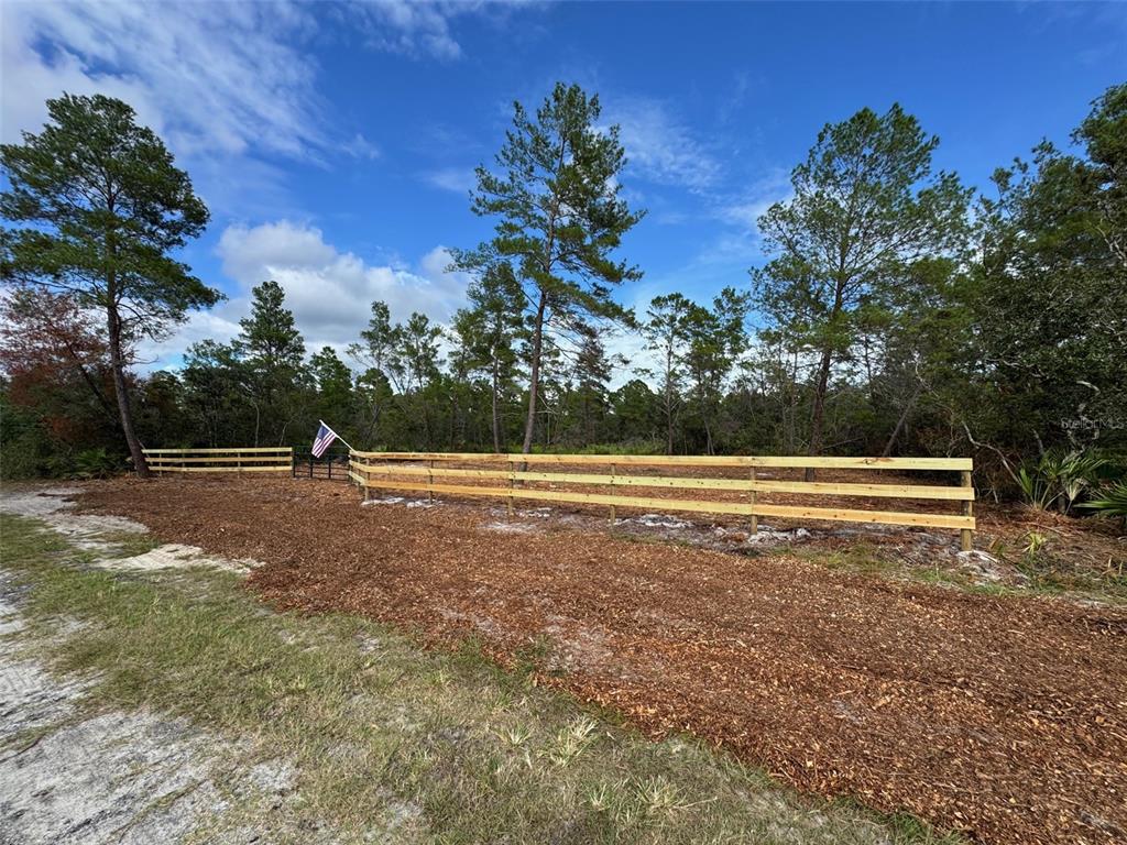 Property for sale at KENTUCKY STREET, PAISLEY, FL, 32767