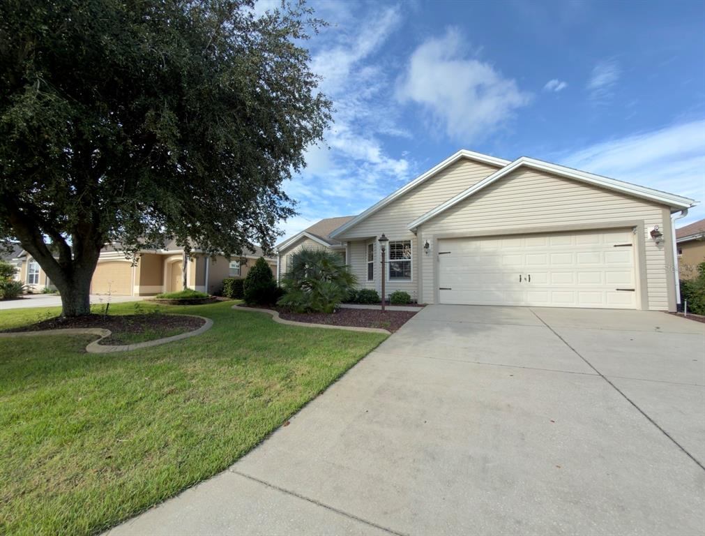 Property for sale at 497 LITTLE RIVER PATH, THE VILLAGES, FL, 32162