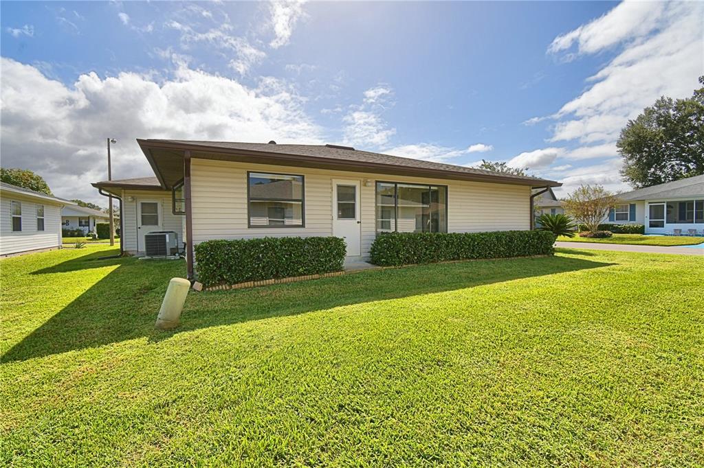 Property for sale at 4828 SQUIRE HOLLOW DRIVE, LAKELAND, FL, 33811