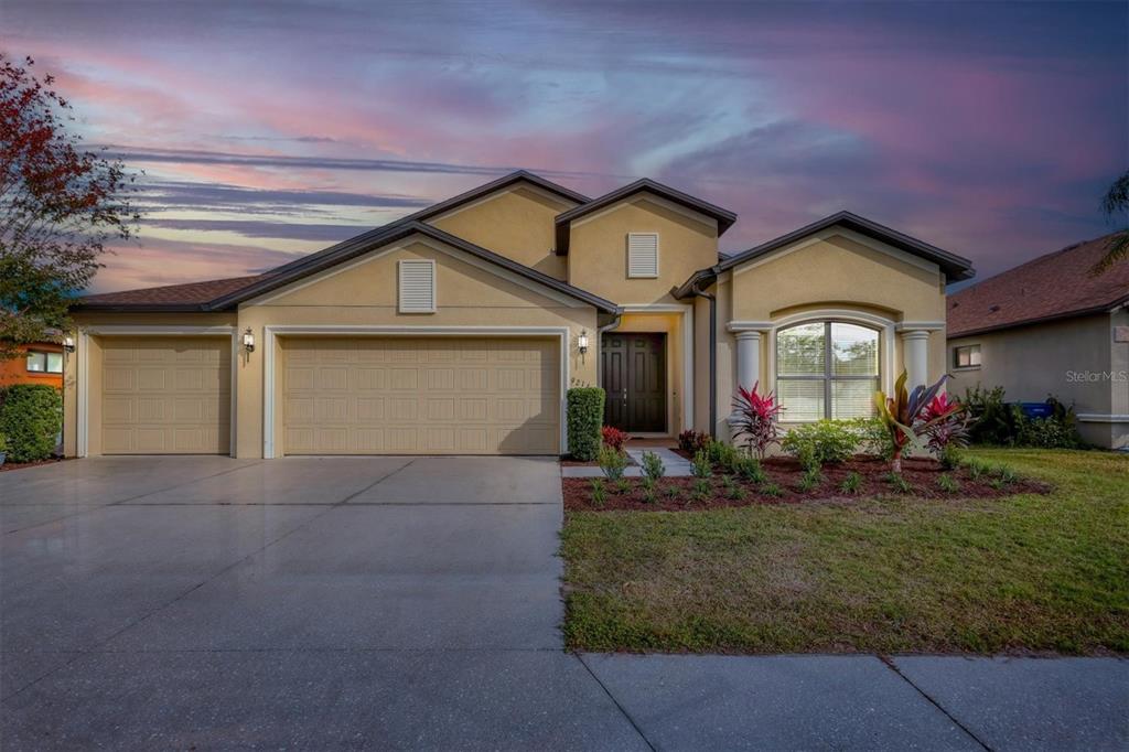 Property for sale at 9214 RAES CREEK PLACE, PALMETTO, FL, 34221