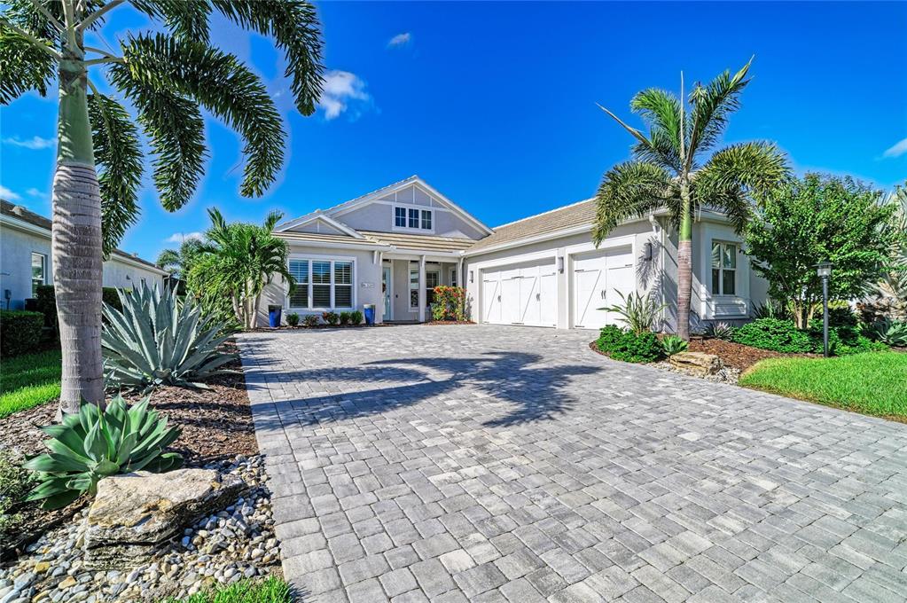 Property for sale at 8269 GRANDE SHORES DRIVE, SARASOTA, FL, 34240