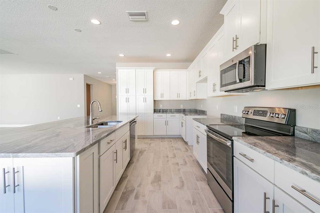 Property for sale at 502 N BEVERLY AVENUE, TAMPA, FL, 33609