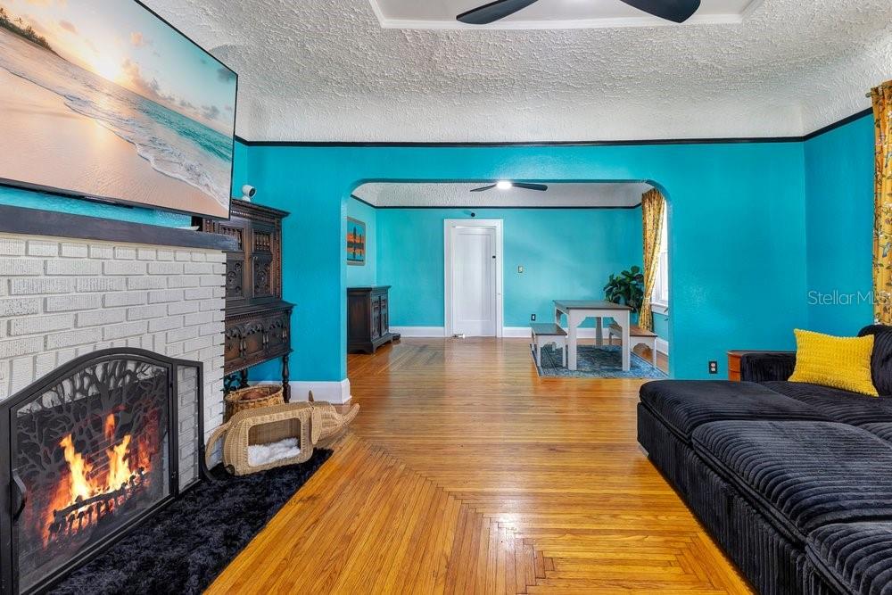 Property for sale at 1633 E ELM ROAD, LAKELAND, FL, 33801