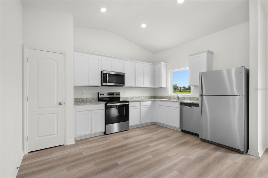 Property for sale at 13323 TULA LOOP, ASTATULA, FL, 34705