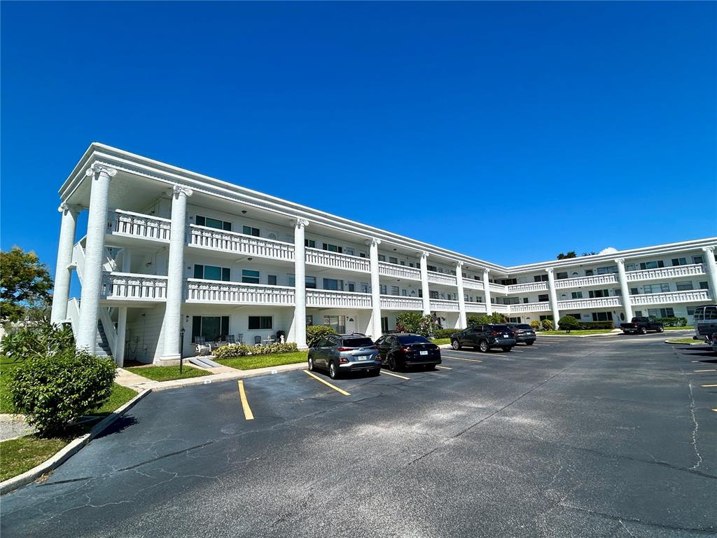 Property for sale at 2454 AUSTRALIA WAY E UNIT 38, CLEARWATER, FL, 33763