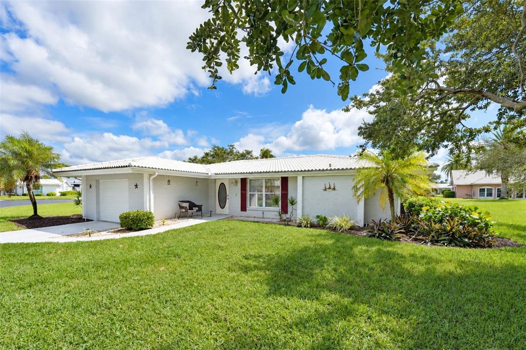 Property for sale at 21 OAKWOOD DRIVE N UNIT 21, ENGLEWOOD, FL, 34223