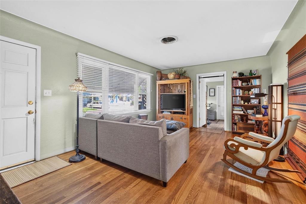 Property for sale at 3641 QUEEN STREET N, ST PETERSBURG, FL, 33713