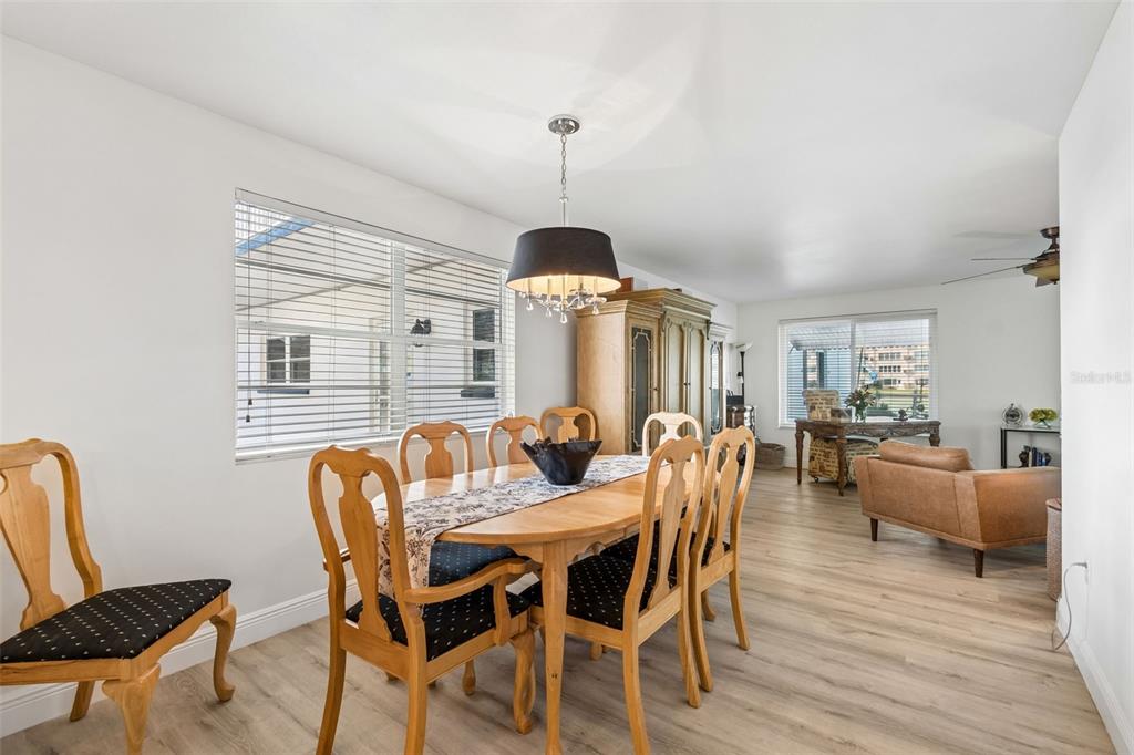 Dining Rm