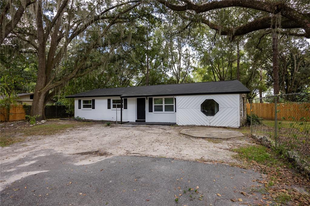 Property for sale at 14637 NE 145TH AVENUE, WALDO, FL, 32694